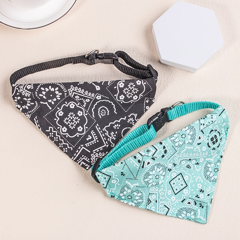 Bandana à motifs floraux pour petits chiens et chats