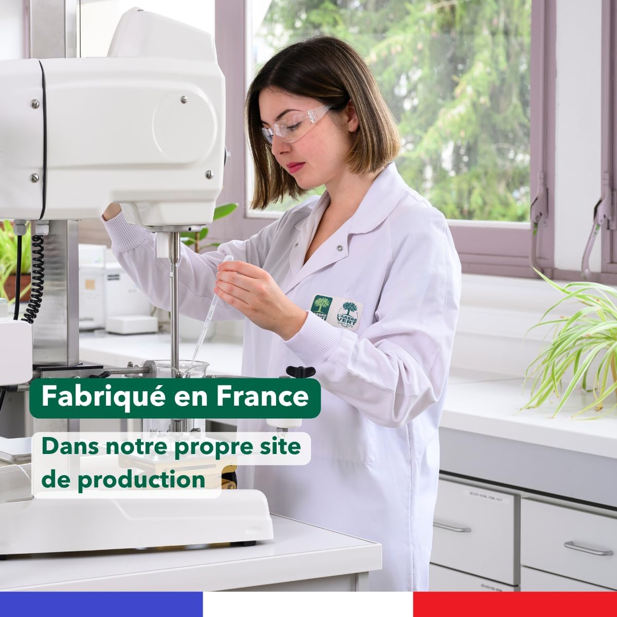 L'Arbre Vert Vaisselle Mains Ecolabel Peaux Sensibles Biberons Aussi ! - Hypoallergénique - 97% d'ingrédients d'origine naturelle -750mL